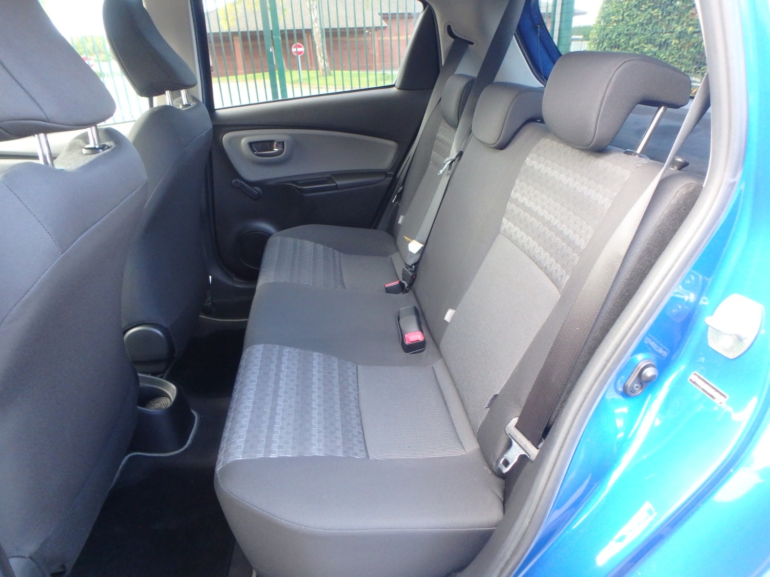 Used Toyota Yaris 2016 for sale - 75773397: Photo 13