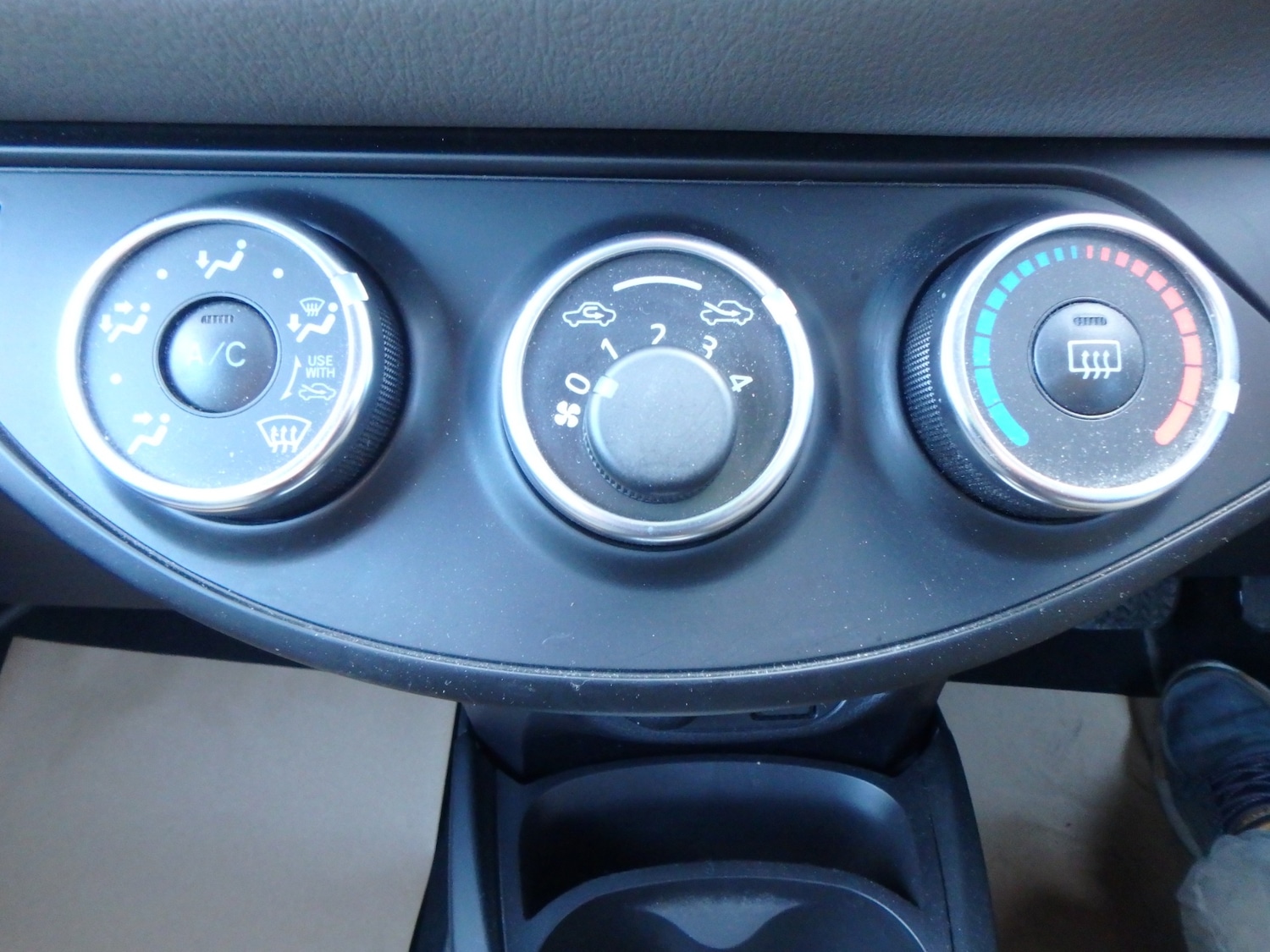 Used Toyota Yaris 2016 for sale - 75773397: Photo 18