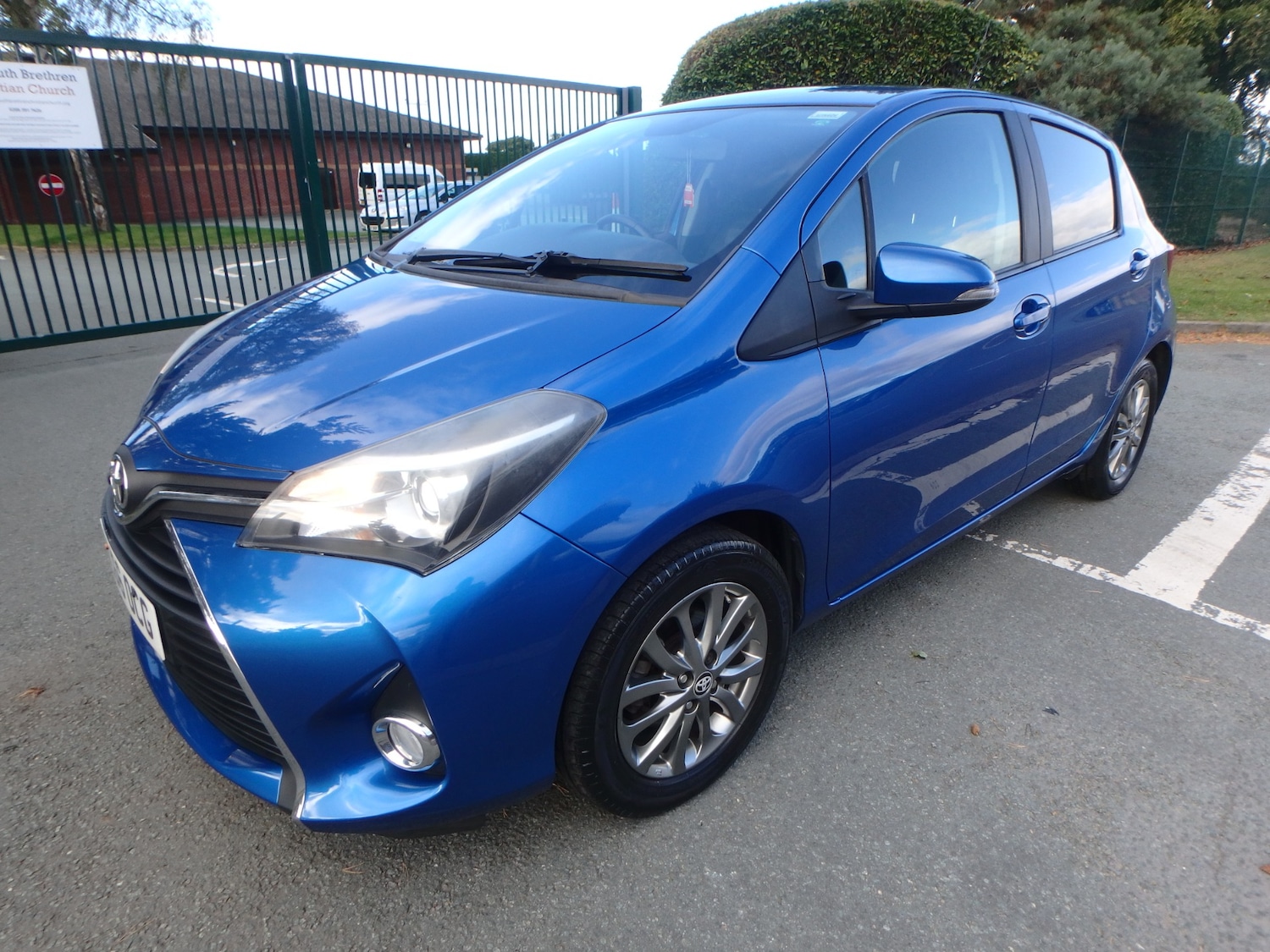 Used Toyota Yaris 2016 for sale - 75773397: Photo 3