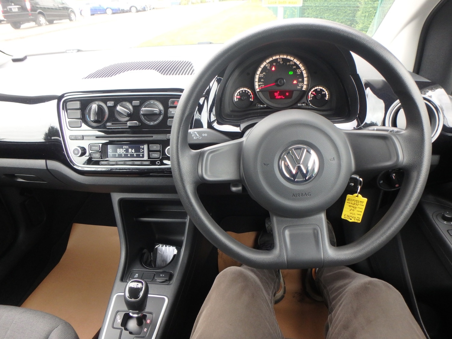 Used Volkswagen up! 2026 for sale - 78092887: Photo 19