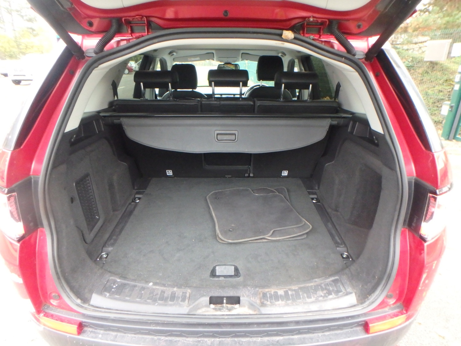 Used Land Rover Discovery Sport 2015 for sale - 76464318: Photo 10