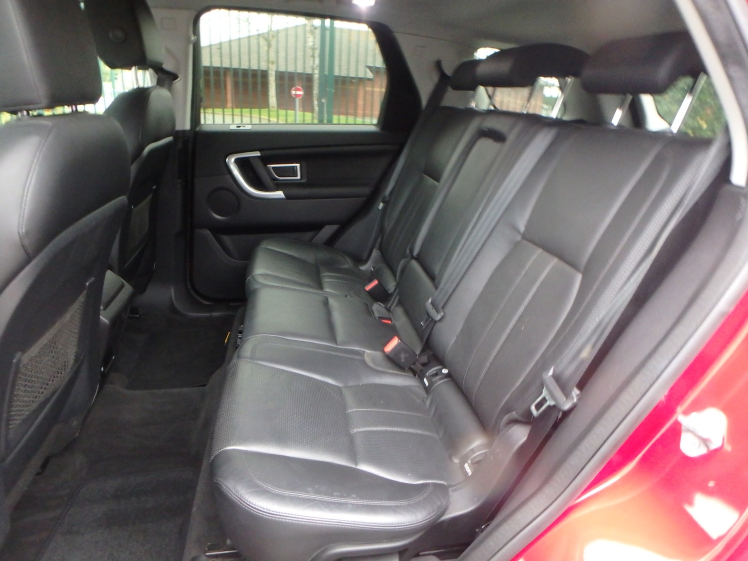 Used Land Rover Discovery Sport 2015 for sale - 76464318: Photo 12