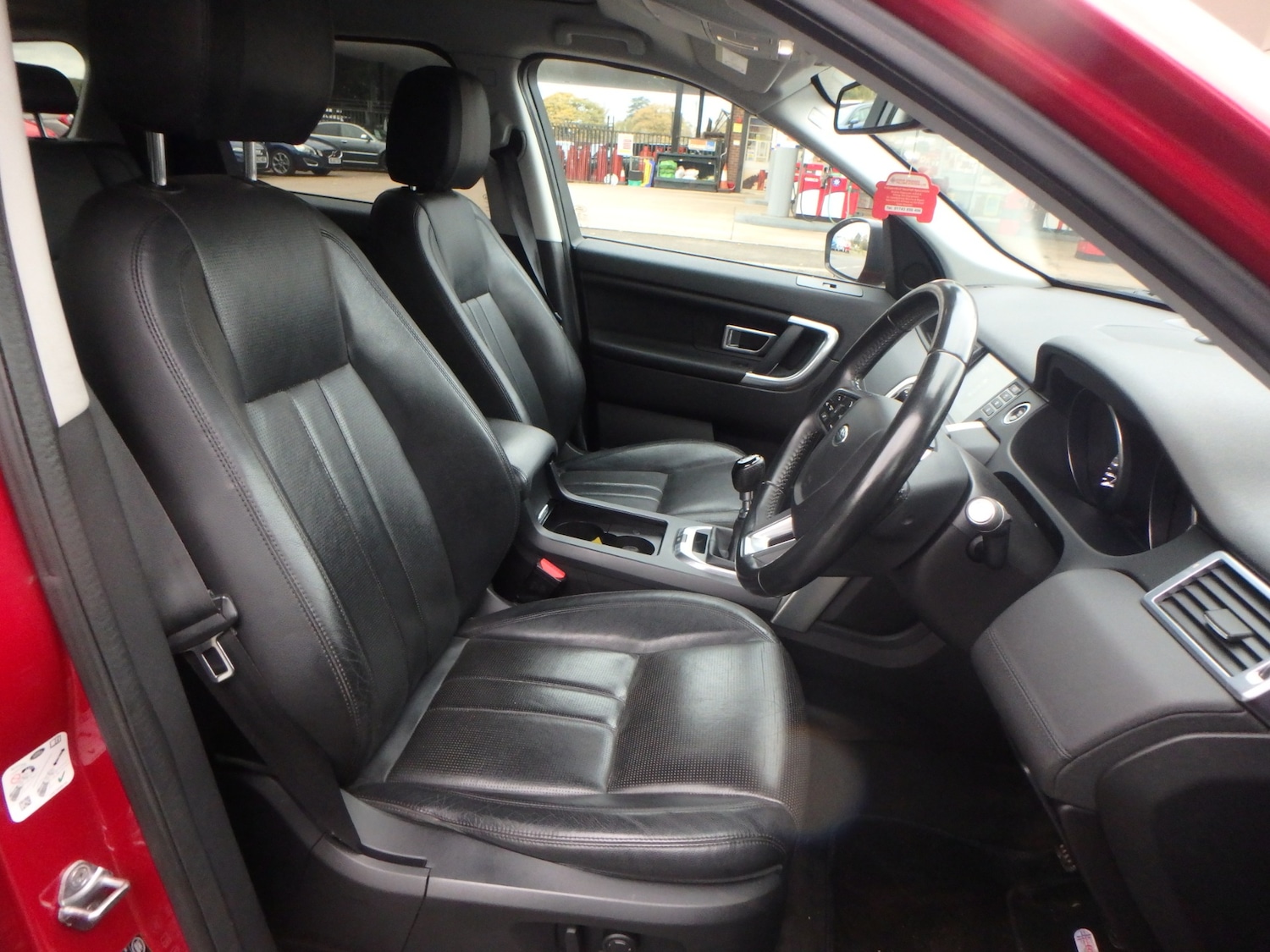 Used Land Rover Discovery Sport 2015 for sale - 76464318: Photo 14