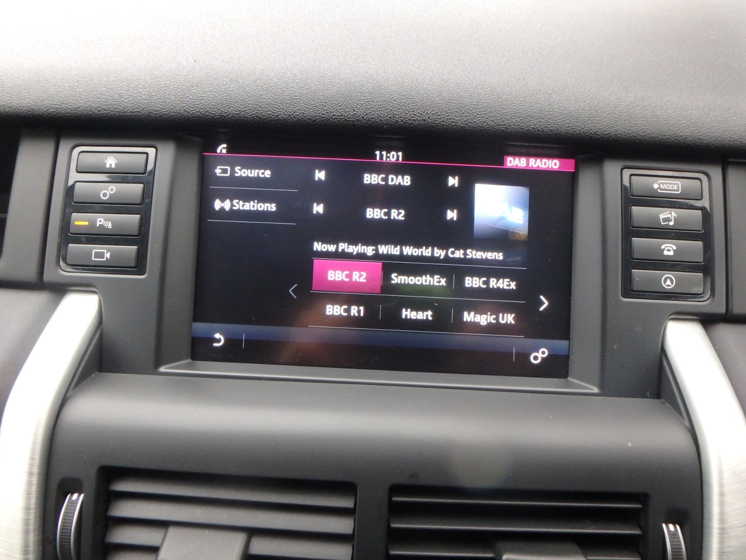 Used Land Rover Discovery Sport 2015 for sale - 76464318: Photo 19