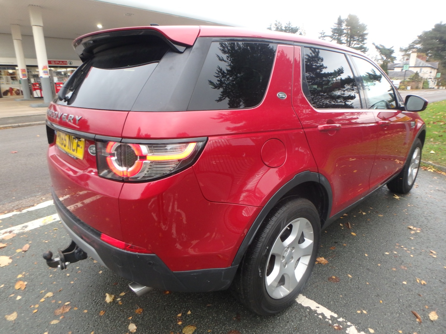 Used Land Rover Discovery Sport 2015 for sale - 76464318: Photo 7
