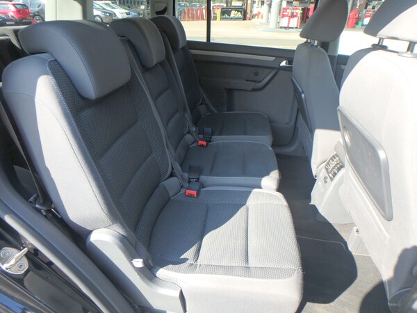 Used Volkswagen Touran 2025 for sale - 75421762: Photo 12