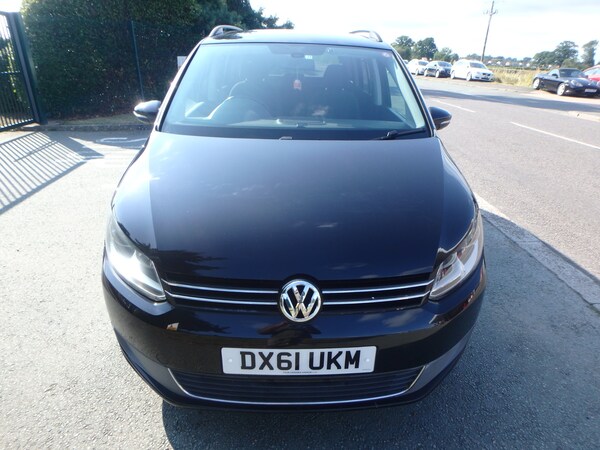 Used Volkswagen Touran 2025 for sale - 75421762: Photo 2
