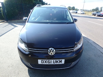 Used Volkswagen Touran 2012 for sale - 75421762: Photo
