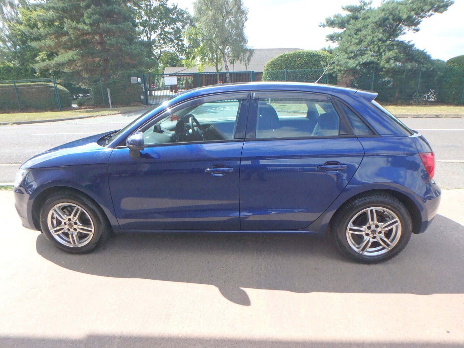 Vehicle 4