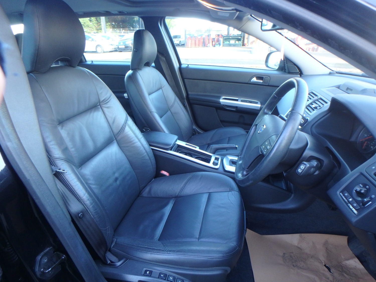 Used Volvo V50 2025 for sale - 76980087: Photo 14