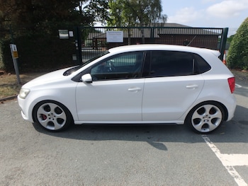 Used Volkswagen Polo 2011 for sale - 75594407: Photo