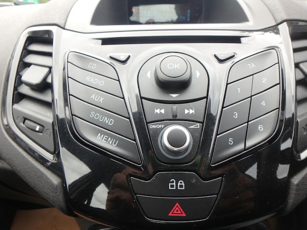 Used Ford Fiesta 2013 for sale - 75662710: Photo 17