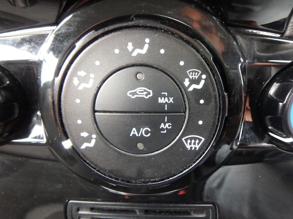 Used Ford Fiesta 2013 for sale - 75662710: Photo 23