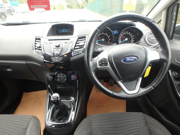 Used Ford Fiesta 2013 for sale - 75662710: Photo 24