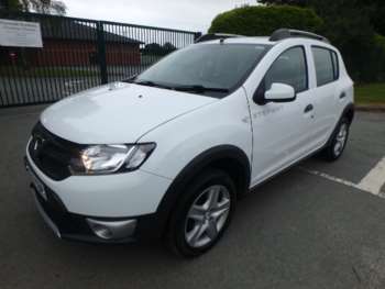Used Dacia Sandero Stepway 2015 for sale - 74717374: Photo