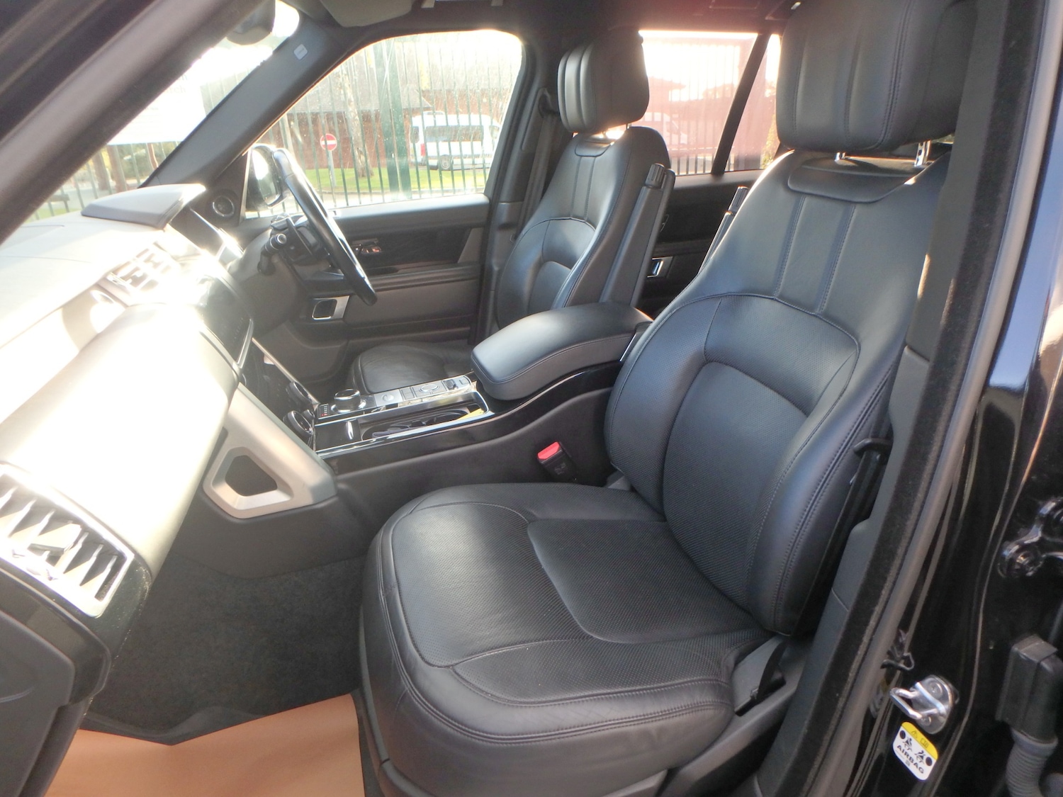 Used Land Rover Range Rover 2018 for sale - 76391417: Photo 25