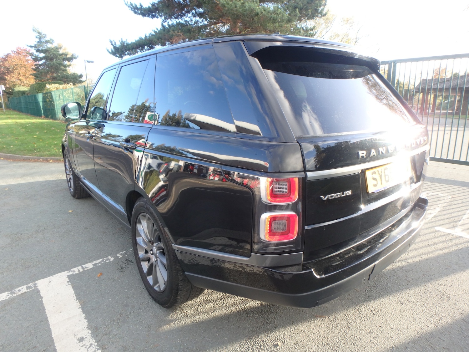 Used Land Rover Range Rover 2018 for sale - 76391417: Photo 5