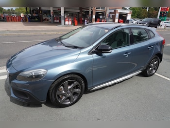 Used Volvo V40 undefined for sale - 79558423: Photo