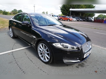 Used Jaguar XF 2014 for sale - 79053835: Photo