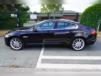 Used Jaguar XF 2014 for sale - 79053835: Photo