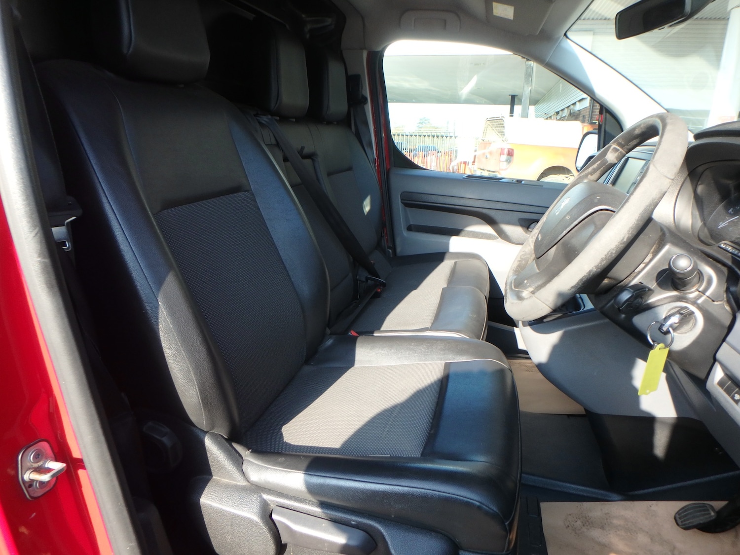 Used Peugeot Expert 2018 for sale - 77745219: Photo 17