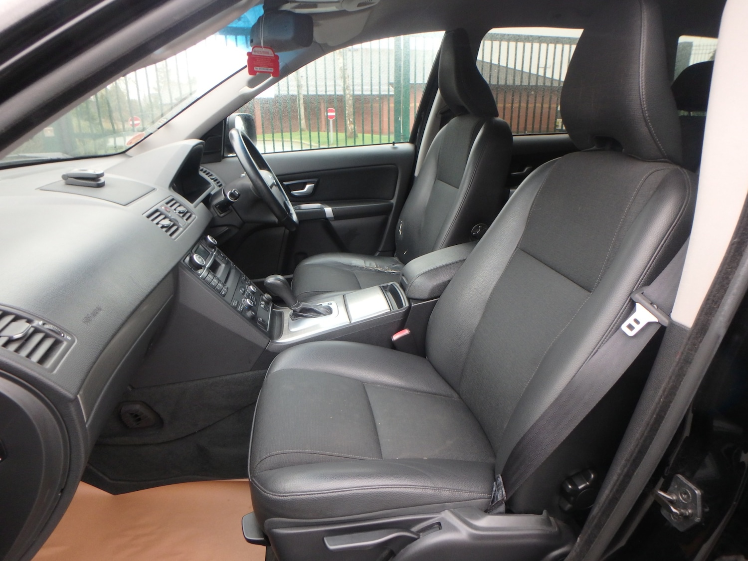 Used Volvo XC90 2010 for sale - 77519495: Photo 14