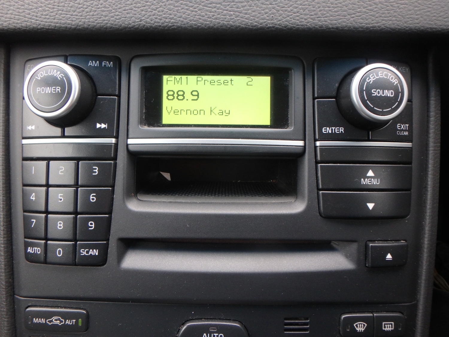 Used Volvo XC90 2010 for sale - 77519495: Photo 17