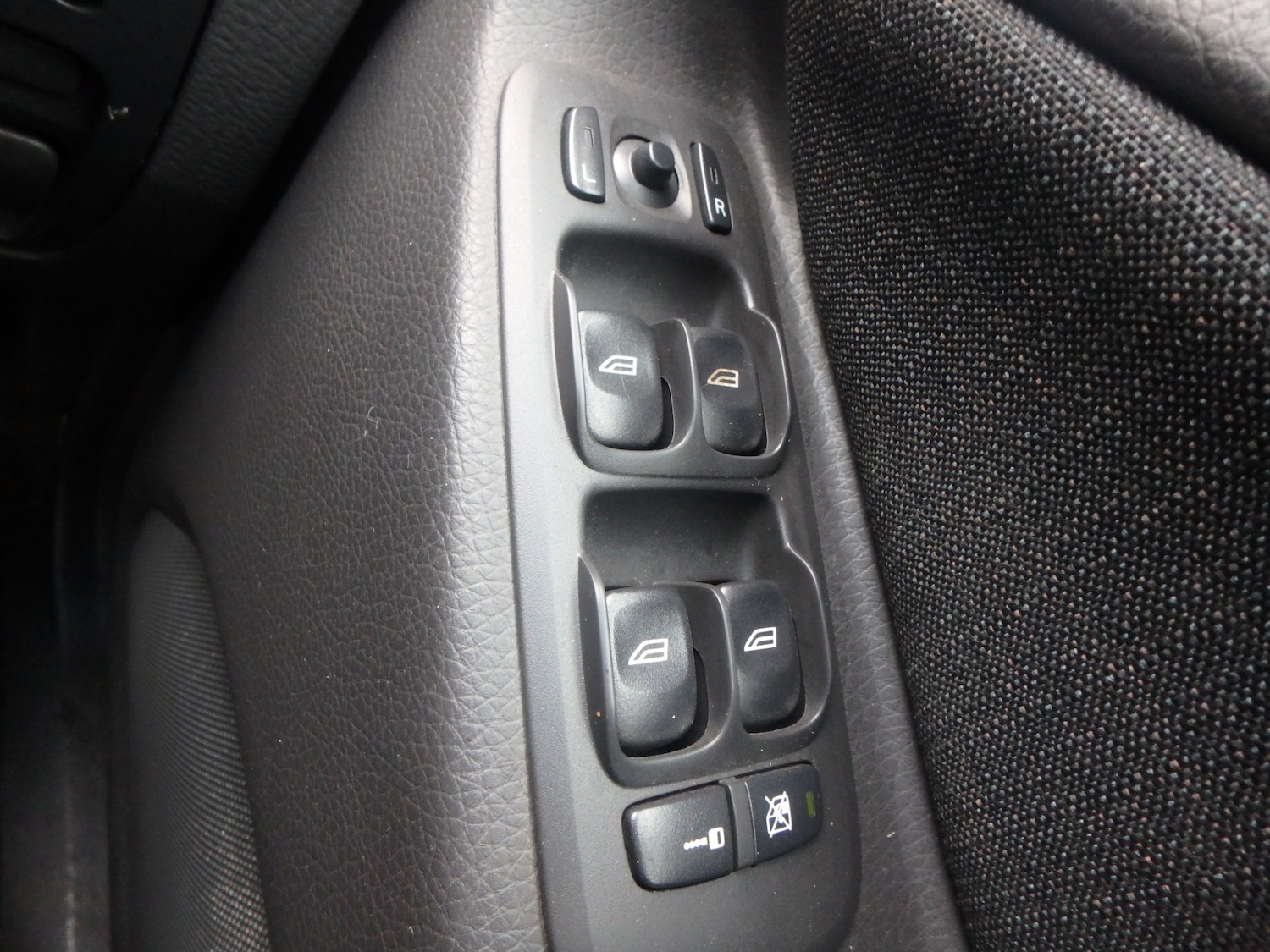 Used Volvo XC90 2010 for sale - 77519495: Photo 20