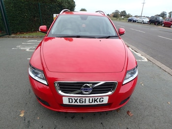 Used Volvo V50 2012 for sale - 76405192: Photo