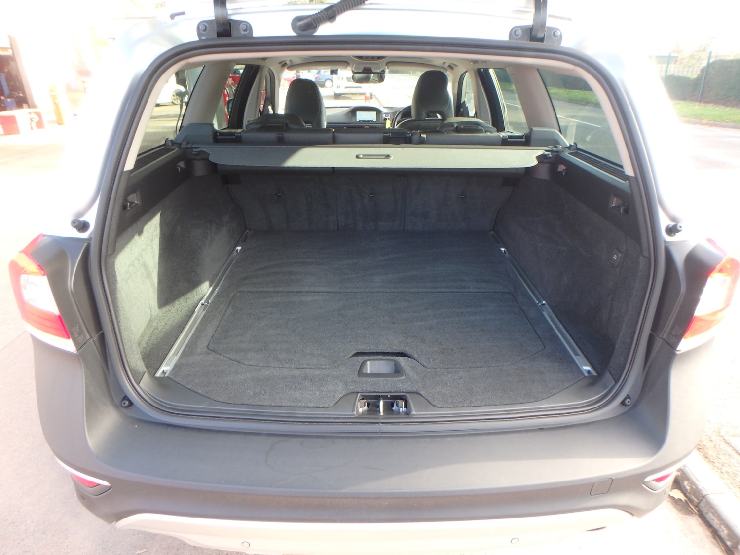 Used Volvo XC70 2015 for sale - 76577535: Photo 11