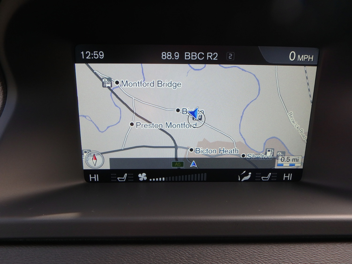 Used Volvo XC70 2015 for sale - 76577535: Photo 20