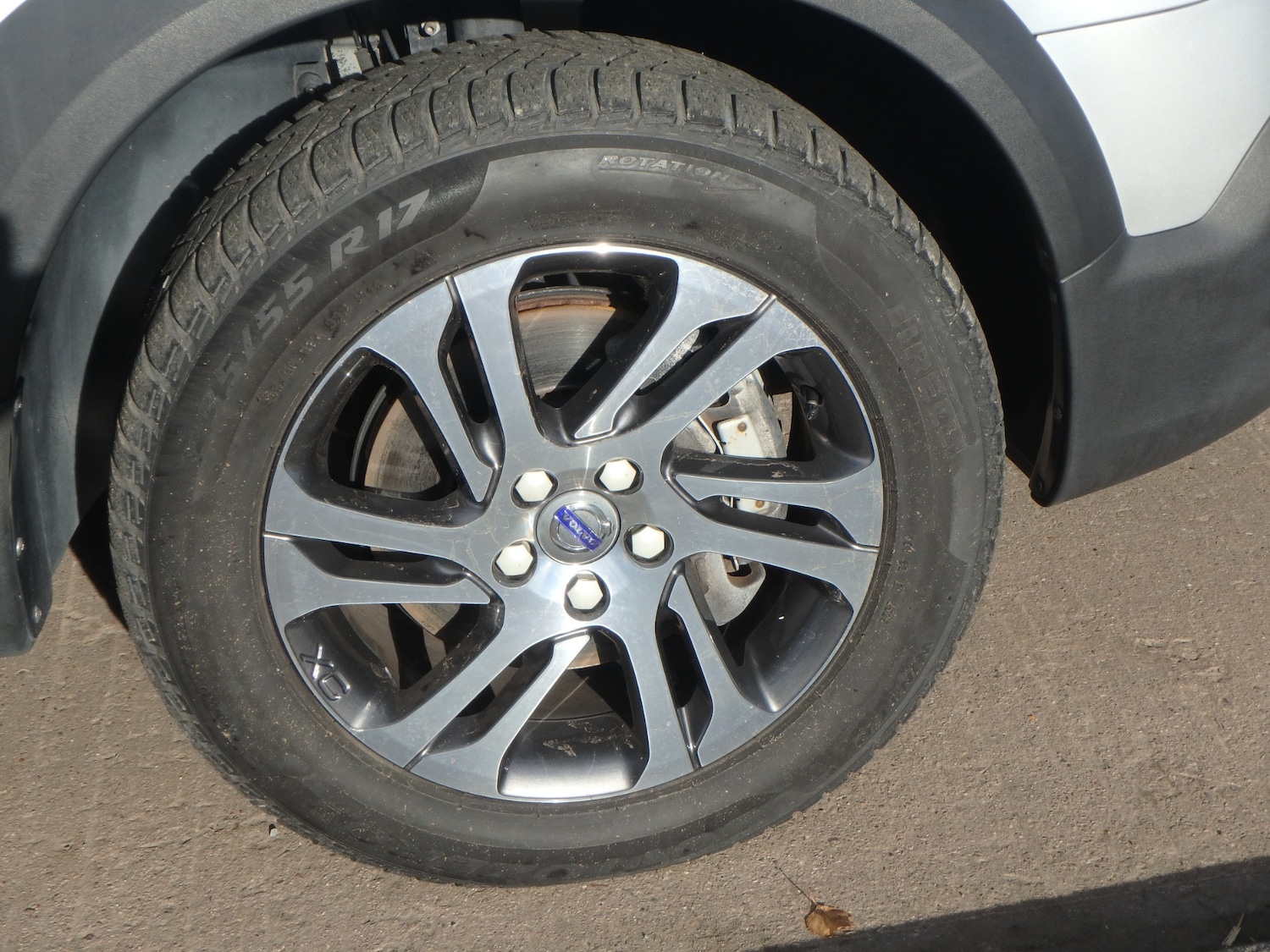 Used Volvo XC70 2015 for sale - 76577535: Photo 9