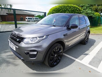 Used Land Rover Discovery Sport 2015 for sale - 78929335: Photo