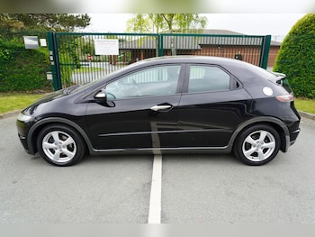 Used Honda Civic 2010 for sale - 78379631: Photo