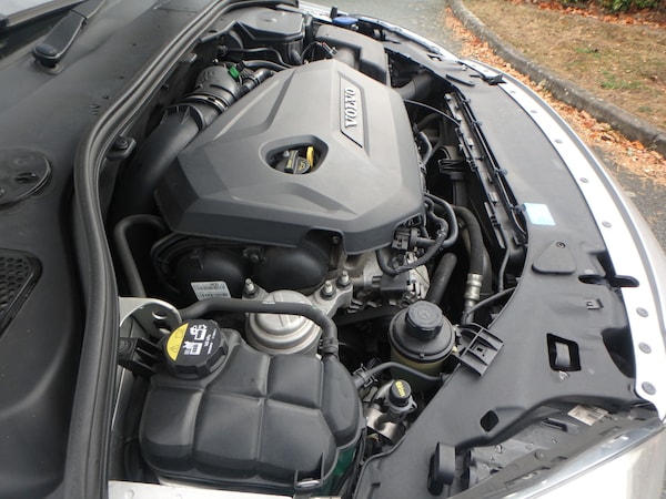 Used Volvo V60 2025 for sale - 75715600: Photo 25