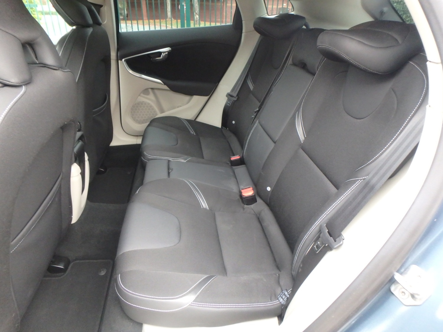 Used Volvo V40 2025 for sale - 76274892: Photo 13