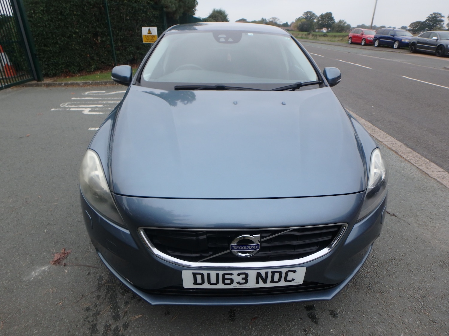 Used Volvo V40 2025 for sale - 76274892: Photo 2
