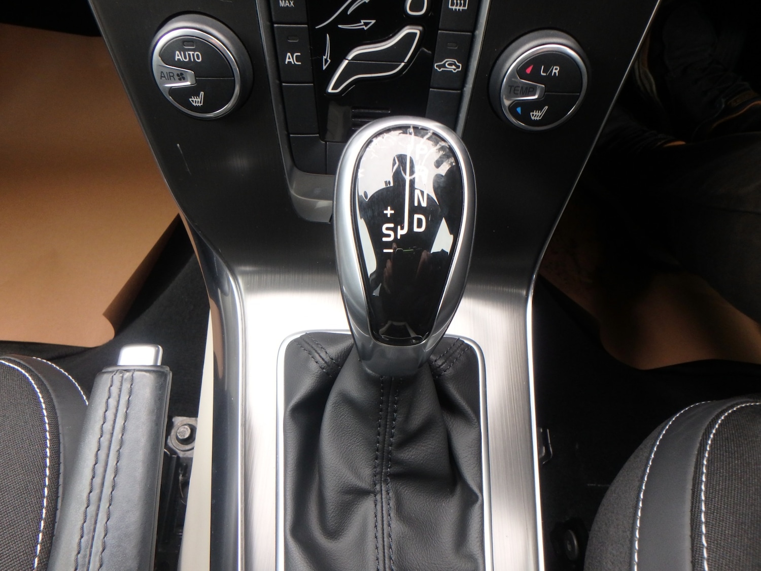 Used Volvo V40 2025 for sale - 76274892: Photo 21