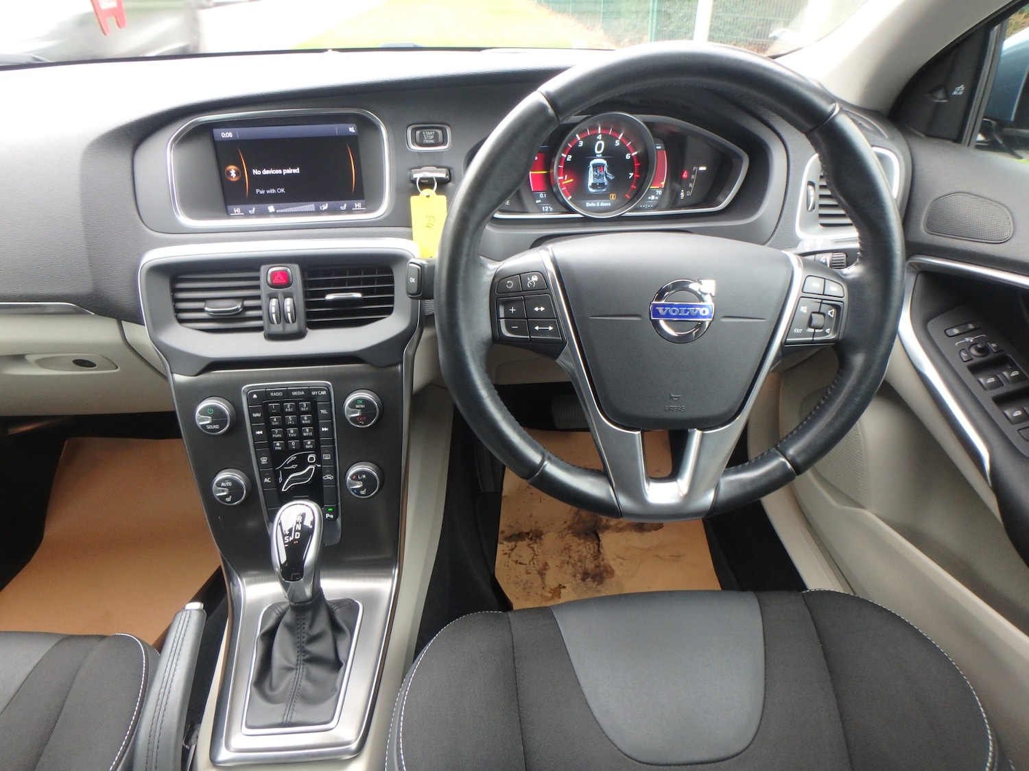 Used Volvo V40 2025 for sale - 76274892: Photo 24