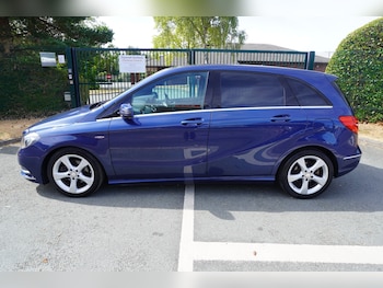 Used Mercedes-Benz B Class 2012 for sale - 79448147: Photo