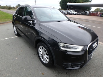 2025 (14) - 2.0 TFSI Quattro Automatic...Reverse Camera 5-Door