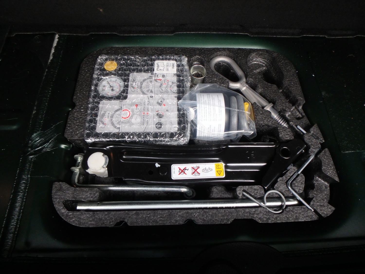 Used MINI Convertible 2013 for sale - 76161597: Photo 15