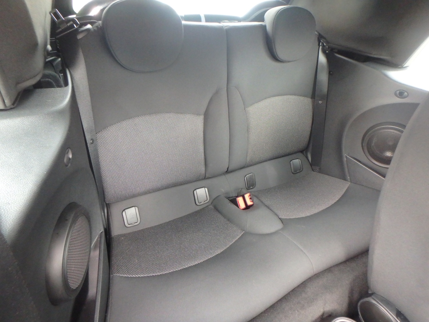 Used MINI Convertible 2013 for sale - 76161597: Photo 16