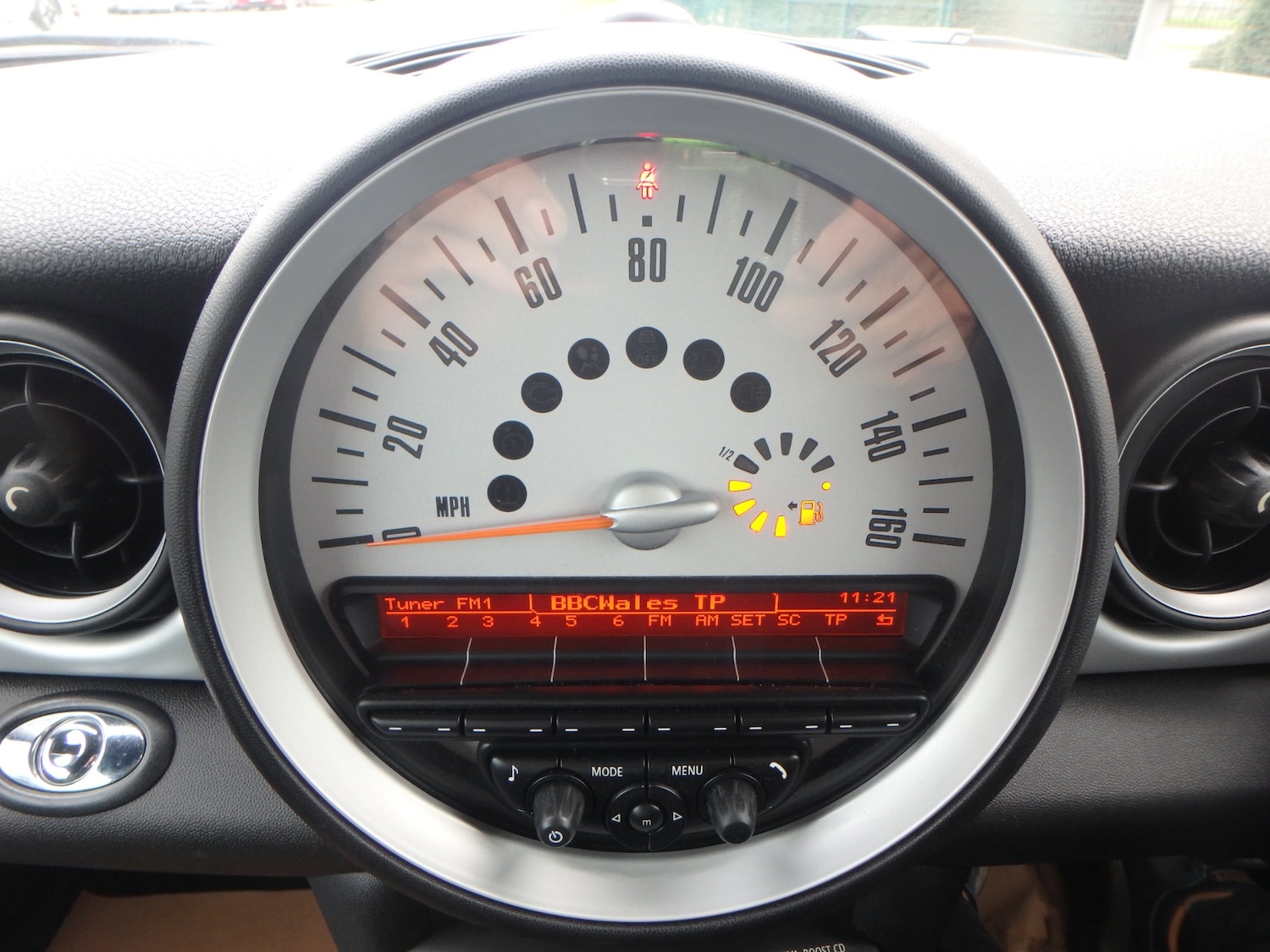 Used MINI Convertible 2013 for sale - 76161597: Photo 21