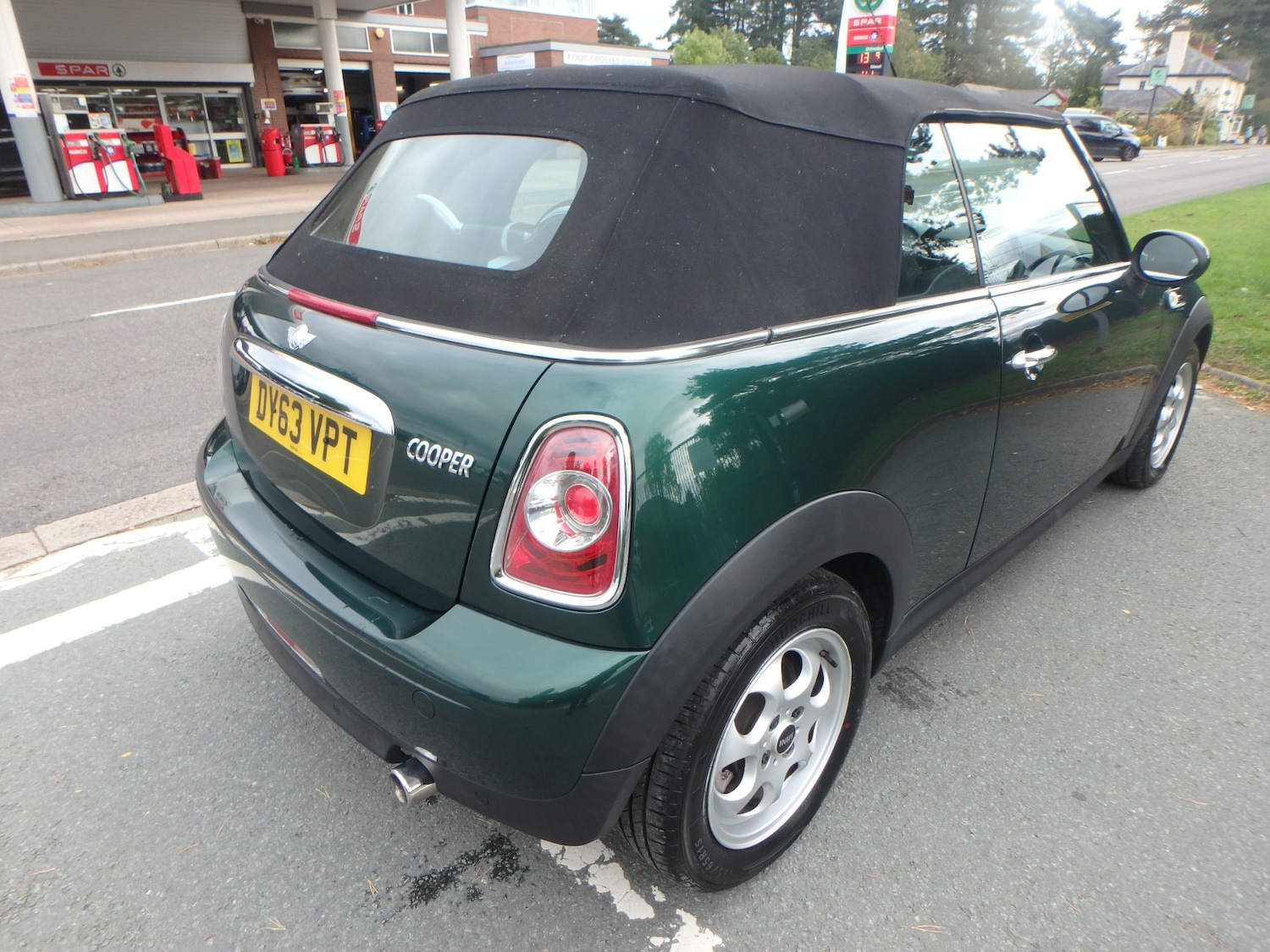 Used MINI Convertible 2013 for sale - 76161597: Photo 9