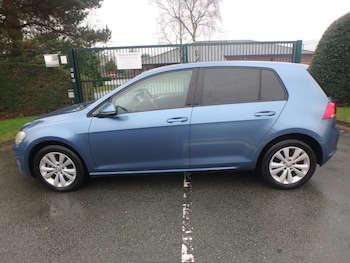 Used Volkswagen Golf 2014 for sale - 77420280: Photo