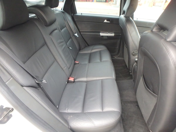 Used Volvo V50 2012 for sale - 76219343: Photo 11