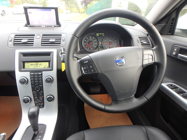 Used Volvo V50 2012 for sale - 76219343: Photo 21