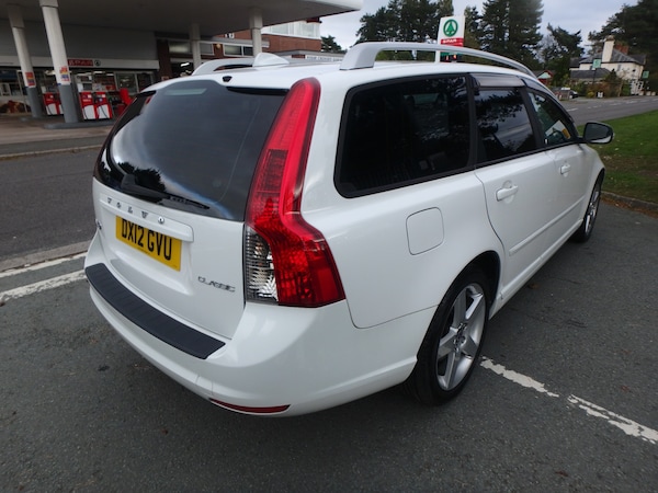 Used Volvo V50 2012 for sale - 76219343: Photo 7