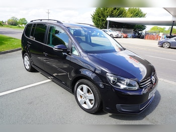 Used Volkswagen Touran 2013 for sale - 78497308: Photo